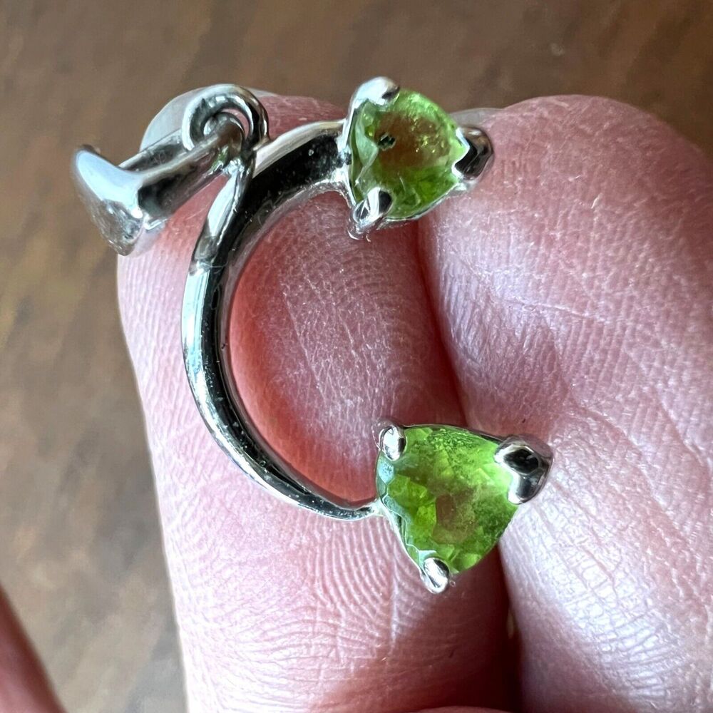 Peora Peridot Sterling Silver Necklace Pendant - Picture 11 of 16